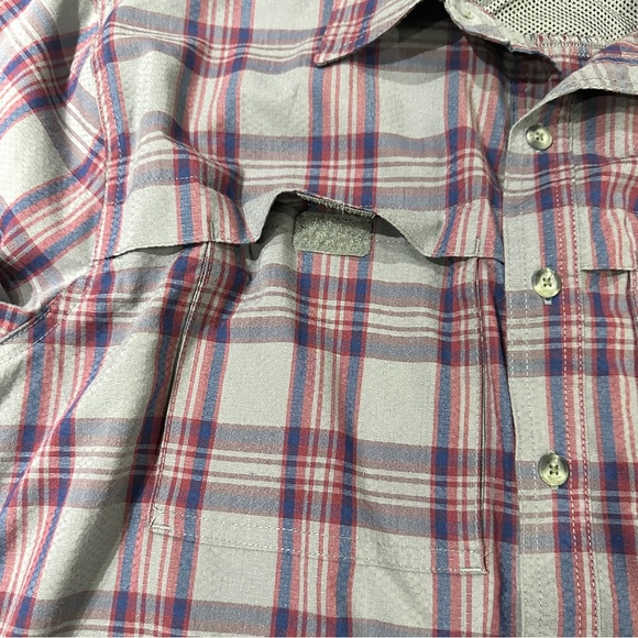 Magellan Outdoors Grey Plaid Moisture Wicking Short Sleeve Shirt - Picture 8 of 9